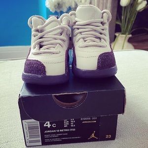 Jordan Retro 12 toddler 4C